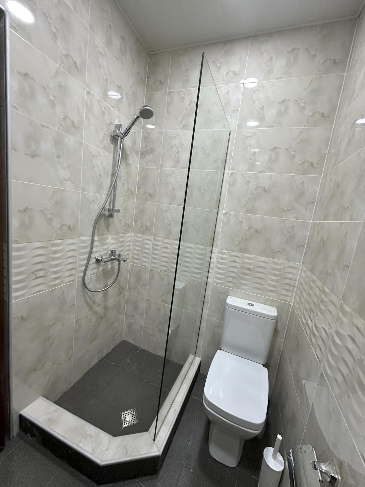 Three Palms Guest House Tbilisi Exterior photo